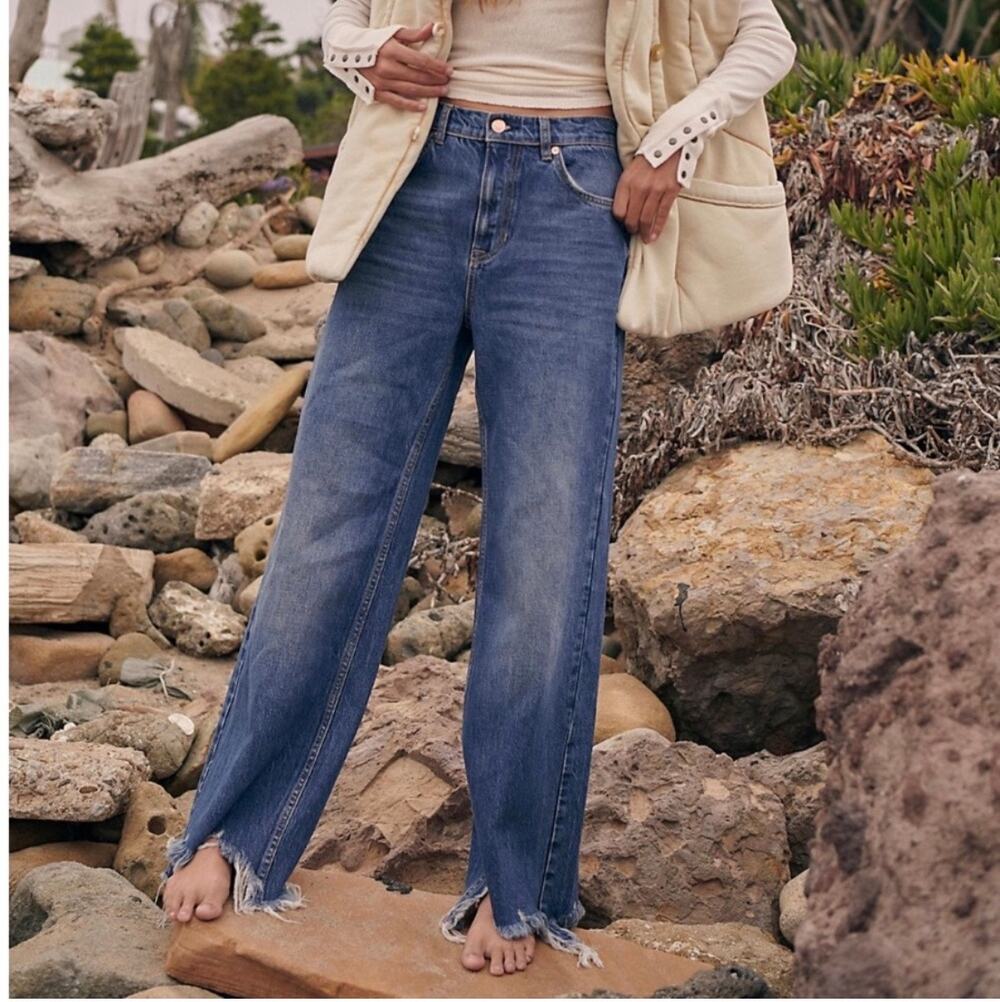 FREE PEOPLE We The Free Straight Up Baggy Raw Hem Jeans Riverside Blue, Size 27